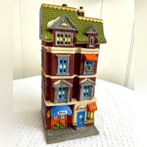 Department 56 “Park Ave Townhouse”
